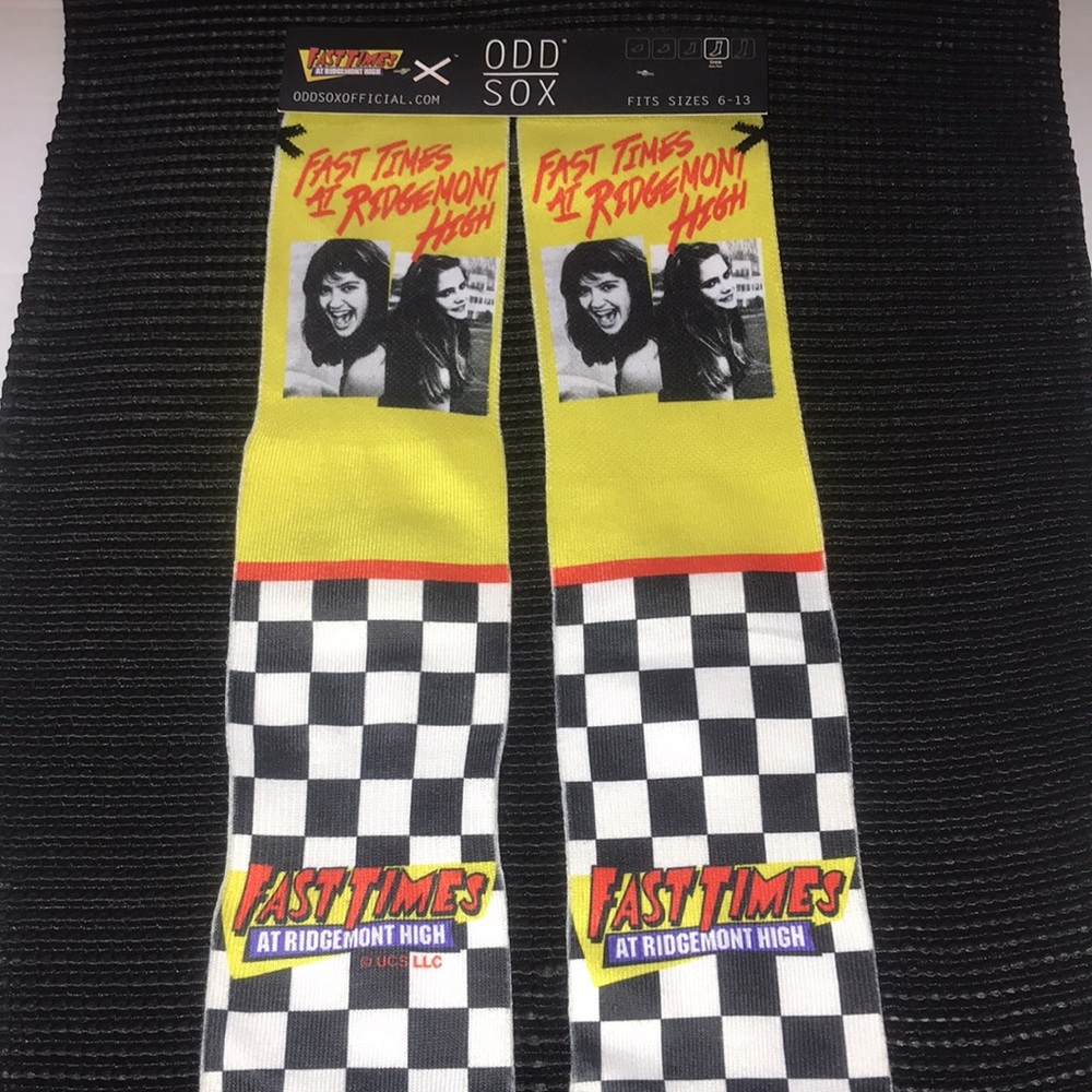 🆕Odd Sox Fast Times At Ridgemont High - Picture 4 of 8